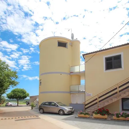 Silos Lavanda Apartment *